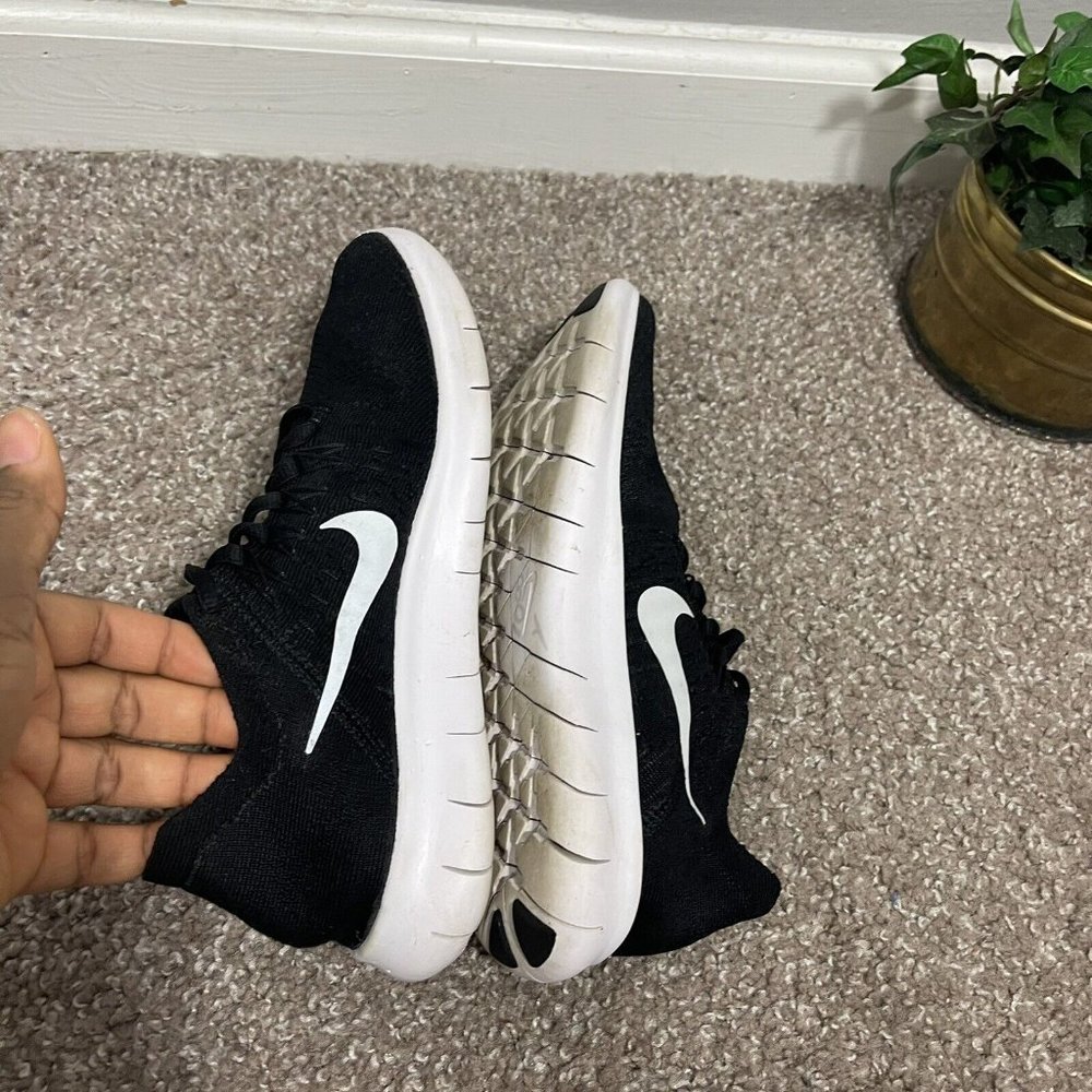 Nike Womens Free RN Flyknit Size 8.5 Black Athletic Running Sneakers Shoe - Picture 7 of 9